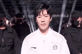 雷速体育-包含TheShy遭遇十连败，中国队教练面临压力！的词条