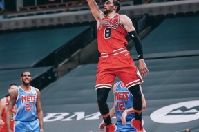 雷速体育- 皇马vs巴萨西超杯决赛回放 