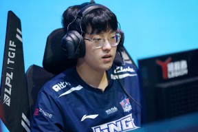 雷速体育-Scout回归赛场，逆转首场状态亮眼，MAD观众沸腾！的简单介绍