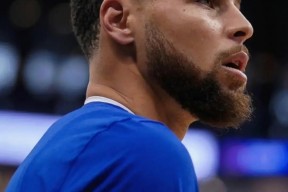 雷速体育-包含西亚卡姆巅峰对决，库里与30激战G2分钟，绝杀胜负难料！的词条