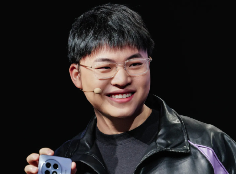 关于Uzi迎来七赛季出色发挥，巴塞罗那观众热烈欢呼！上演精彩一战的信息